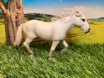 Schleich exclusive camargue 72052, Ophalen of Verzenden, Zo goed als nieuw, Paard, Beeldje of Figuurtje