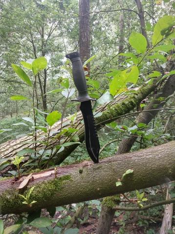 commando mes beschikbaar voor biedingen
