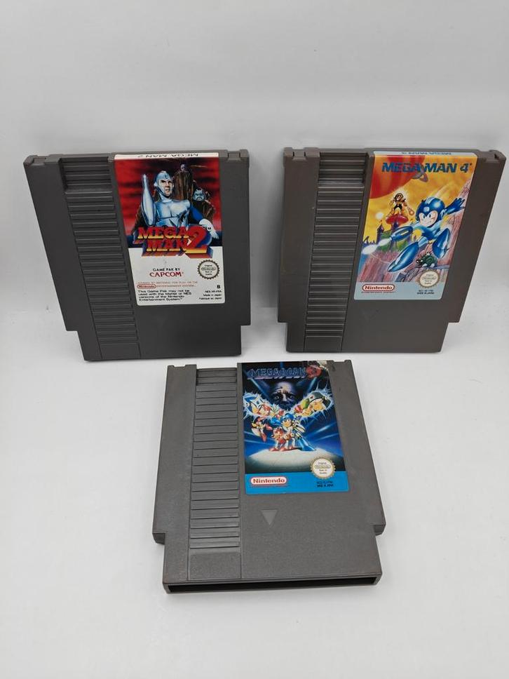 Mega Man 2, 3 en 4 NES, Spelcomputers en Games, Games | Nintendo NES, Zo goed als nieuw, Racen en Vliegen, 1 speler, Vanaf 3 jaar