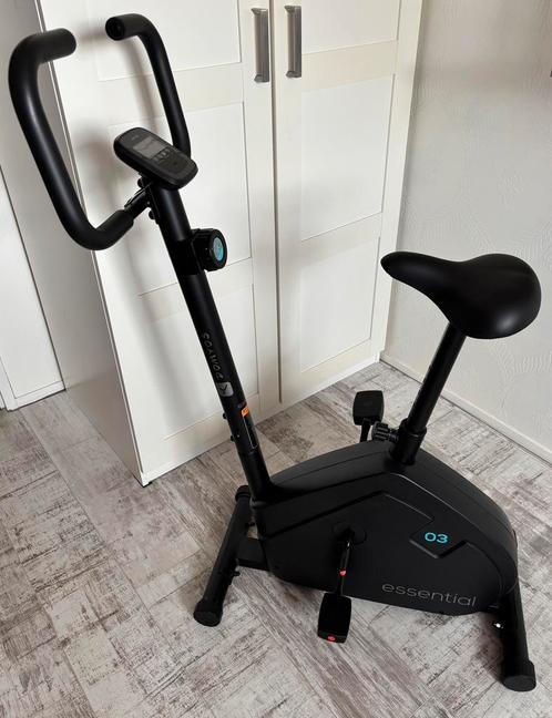 Hometrainer Essential 03 zwart, Sport en Fitness, Fitnessapparatuur, Hometrainer, Benen, Aluminium, Ophalen