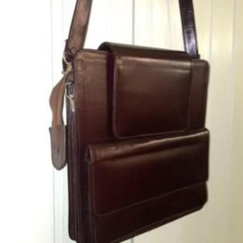 mooie nieuw leren tas, Sieraden, Tassen en Uiterlijk, Tassen | Schoudertassen, Nieuw, Zwart, Leer, Ophalen of Verzenden