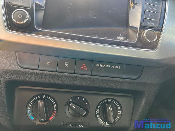 SKODA FABIA 3 alarmlicht deurvergrendeling schakelaar 2014-2, Auto-onderdelen, Dashboard en Schakelaars, Skoda, Gebruikt, Ophalen of Verzenden