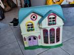 Redbox 2002 no. 22449 uitklapbaar poppenhuis incl figuren, Ophalen of Verzenden, Gebruikt, Poppenhuis
