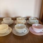 Vintage set theekopjes en schotels Arcopal Harlequin, Ophalen of Verzenden, Overige stijlen, Kop(pen) en/of Schotel(s), Glas