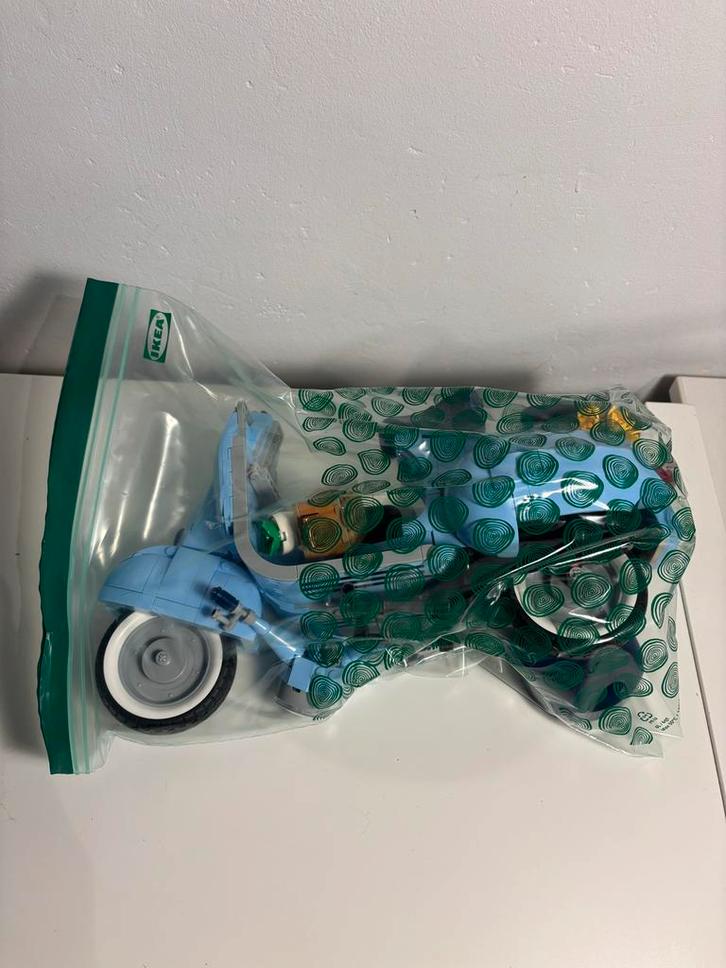 LEGO Vespa 125 (10298), Kinderen en Baby's, Speelgoed | Duplo en Lego, Zo goed als nieuw, Lego, Complete set, Ophalen of Verzenden