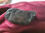 Zeldzame Tektiet - 200 gram, Verzamelen, Mineralen en Fossielen, Ophalen of Verzenden, Mineraal