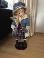 Antieke Porseleinen Pop 'Julia', Kinderen en Baby's, Speelgoed | Poppen, Ophalen of Verzenden, Zo goed als nieuw, Overige typen