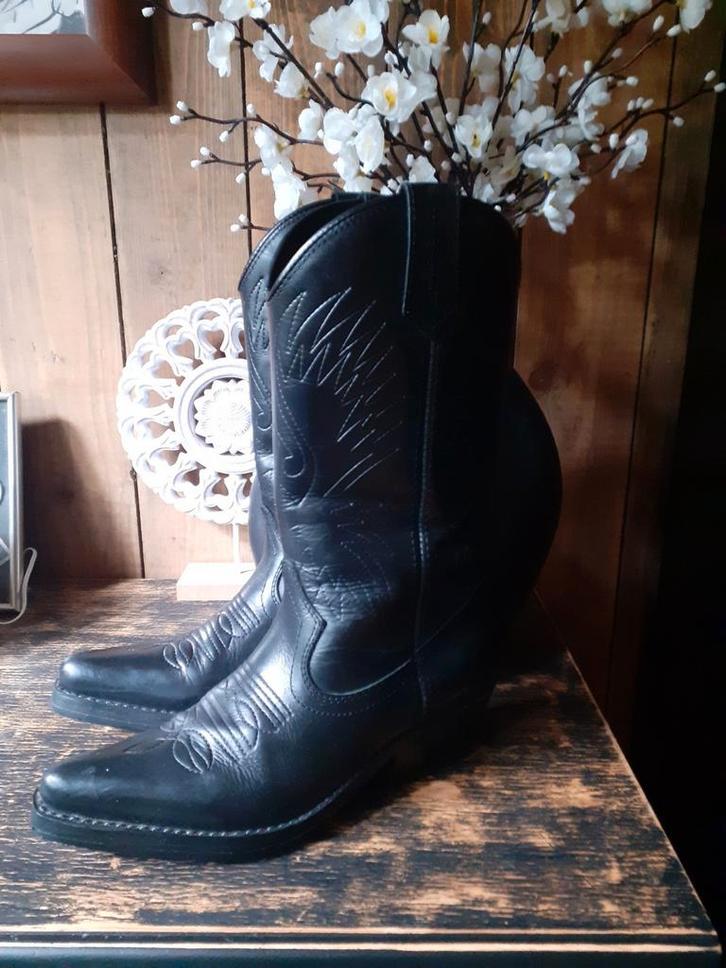 Super gave leren Kentucky's western zwarte cowboy laarzen 38, Kleding | Dames, Schoenen, Zo goed als nieuw, Hoge laarzen, Zwart