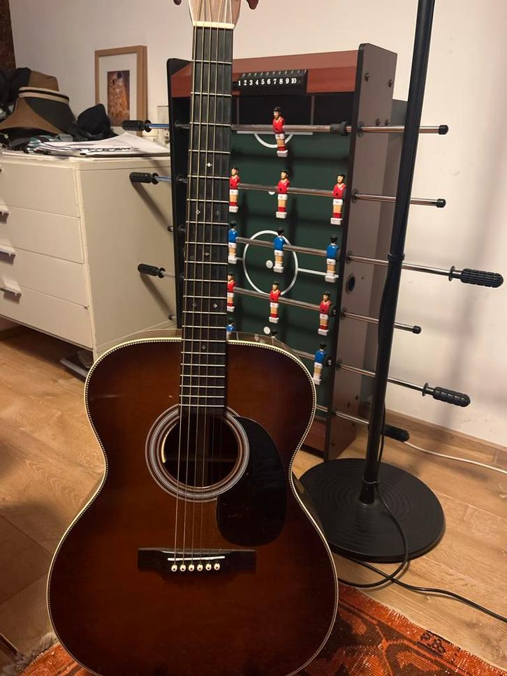 Martin 000-28 ambertone met lr baggs anthem pickup system, Muziek en Instrumenten, Snaarinstrumenten | Gitaren | Akoestisch, Gebruikt