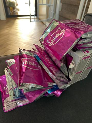 Whiskas natvoer vis beschikbaar voor biedingen
