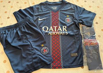 PSG tenue beschikbaar voor biedingen