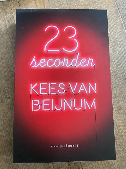 23 seconden door Kees van Beijnum, Boeken, Literatuur, Zo goed als nieuw, Nederland, Ophalen of Verzenden