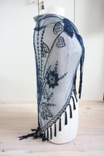 Blauwe Manilla flamenco sjaal / Spaanse Manton omslagdoek, Ophalen of Verzenden, Zo goed als nieuw, Maat 38/40 (M), Sjaal