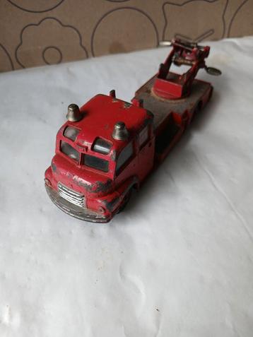 Ladderwagen.  Dinky toys 956  opknapper  beschikbaar voor biedingen