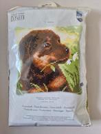 Kussen borduurpakket Hondje, Rottweiler pup, NIEUW, Ophalen of Verzenden, Nieuw, Borduurpakket