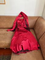 Glanzende rode galajurk mt 36/ 38, niet gedragen, Kleding | Dames, Galajurk, Ophalen of Verzenden, Zo goed als nieuw, Maat 36 (S)