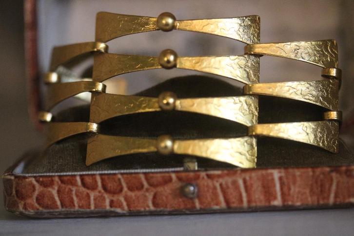 Vintage bladgoud armband design unica Menno Meijer, Sieraden, Tassen en Uiterlijk, Antieke sieraden, Armband, Overige materialen