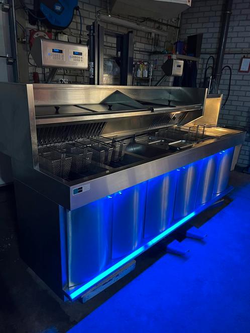 Kiremko Frituurinstallatie met Afzuigkap bakwand frituur gas, Zakelijke goederen, Horeca | Keukenapparatuur, Fornuis, Frituur en Grillen