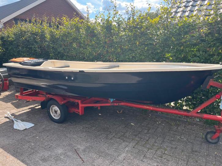 Complete sloep vaarklaar, Watersport en Boten, Sloepen, Gebruikt, Tot 10 pk, 3 tot 6 meter, Buitenboordmotor, Benzine, Polyester