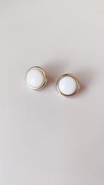 Vintage witte clipoorbellen wit met gouden rand, Overige materialen, Verzenden, Wit, Zo goed als nieuw