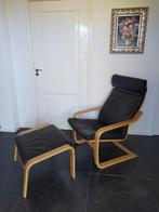 Ikea POÄNG fauteuil + voetenbank, beuken/zwart leer, Modern, Leer, 75 tot 100 cm, Zo goed als nieuw