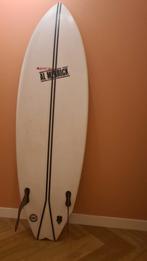 CI Free Scrubber Channel Islands 5'8" incl finnen, Ophalen, Zo goed als nieuw