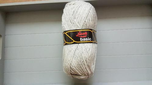 10 bollen Lanarte Basic, 100 gram per bol, Hobby en Vrije tijd, Breien en Haken, Nieuw, Breien of Haken, Wol of Garen, Ophalen of Verzenden