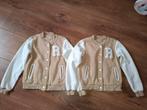 Tweeling meisjes dikke Vesten neutrale kleur WE mt 134/140, Ophalen of Verzenden, Zo goed als nieuw, Kleding