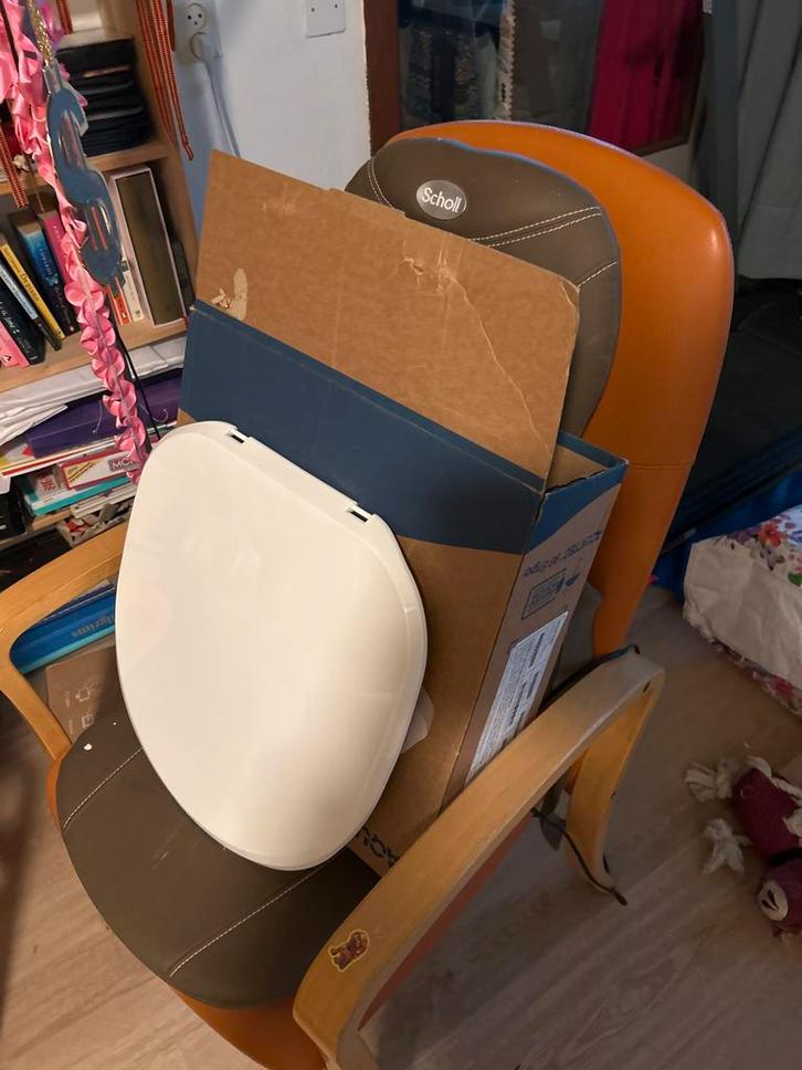 Verhoogde WC bril - Zo goed als nieuw!, Huis en Inrichting, Badkamer | Badkamermeubels, Zo goed als nieuw, Overige typen, Ophalen of Verzenden