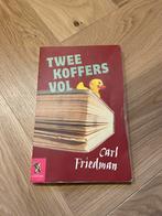 Carl Friedman - Twee koffers vol, Ophalen of Verzenden, Gelezen, Nederland