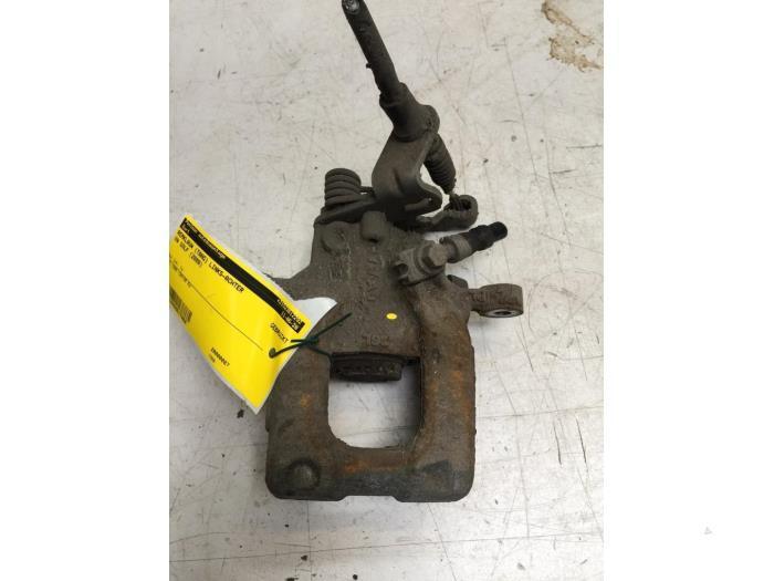 Remklauw (Tang) links-achter van een Volkswagen Golf, Auto-onderdelen, Remmen en Aandrijving, Volkswagen, Gebruikt, 3 maanden garantie