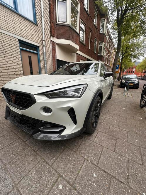 Unieke Cupra formentor VZ5 390PK RS3, Auto diversen, Schadeauto's, Benzine, Verzenden