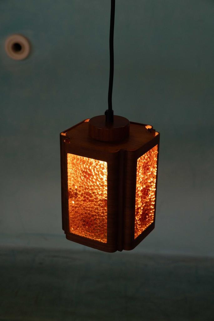 Vintage teak bubbelglas hanglamp jaren 60 – Winkelbijdetijd, Huis en Inrichting, Lampen | Hanglampen, Zo goed als nieuw, Glas