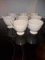 Mooie klassieke kopjes 8 stuks - Merk: Recamier, Huis en Inrichting, Ophalen of Verzenden, Zo goed als nieuw, Overige stijlen