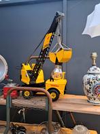 Vintage metalen Tonka hijskraan graafmachine bulldozer lamp, Gebruikt, Ophalen of Verzenden, Vintage upcycled, Metaal