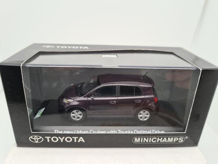 Toyota New Urban Cruiser - Minichamps 1/43, Hobby en Vrije tijd, Modelauto's | 1:43, Zo goed als nieuw, Auto, MiniChamps, Verzenden