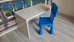 IKEA kinderbureautje met stoeltje, Kinderen en Baby's, Kinderkamer | Tafels en Stoelen, Ophalen, Gebruikt, Tafel(s) en Stoel(en)