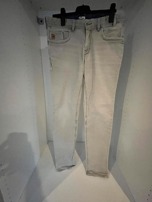 Grijze Vanguard Broek | Slim Fit | Heup 92 cm Lengte 108 cm, Kleding | Dames, Spijkerbroeken en Jeans, Zo goed als nieuw, W30 - W32 (confectie 38/40)