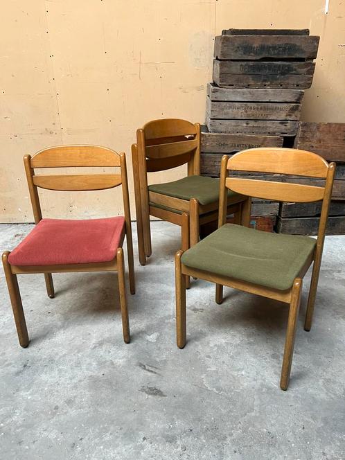 Partij 100x Duitse retro vintage jaren 60 school stoelen, Huis en Inrichting, Stoelen, Ophalen of Verzenden