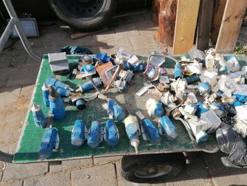 water stekkers wandcontactdozen beschikbaar voor biedingen