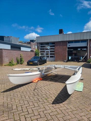 Hobie 16 beschikbaar voor biedingen