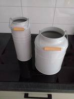 Twee grijze melkbussen., Ophalen of Verzenden