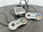 Nintendo Classic mini SNES, Ophalen, Zo goed als nieuw, Met 2 controllers, Met games