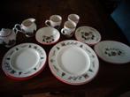 Wedgwood Windsor Kerst / Christmas AH servies onderdelen:, Huis en Inrichting, Keuken | Servies, Ophalen of Verzenden, Zo goed als nieuw