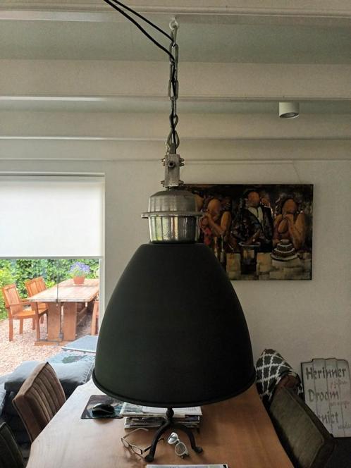 Hanglamp Nelson (donker grijs) Karwei 2 stuks!, Huis en Inrichting, Lampen | Hanglampen, Zo goed als nieuw, Minder dan 50 cm, Metaal