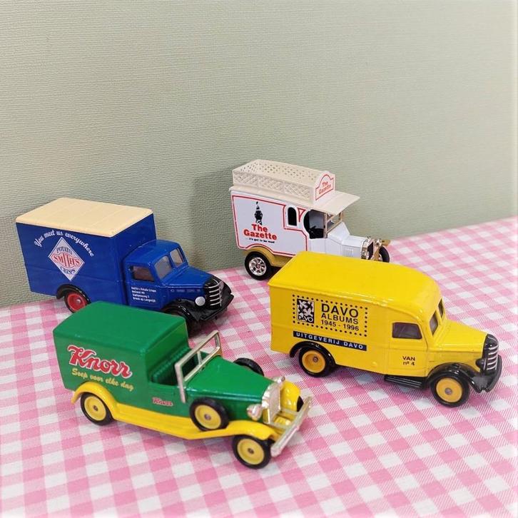 Lledo Promotional Knorr Smith's Gazette auto Oxford Diecast, Hobby en Vrije tijd, Modelauto's | 1:43, Zo goed als nieuw, Bus of Vrachtwagen