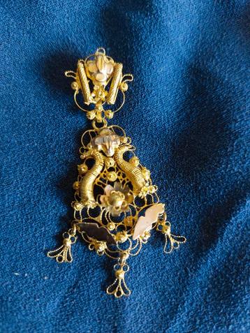 14K Gouden Hanger. Filigrain beschikbaar voor biedingen