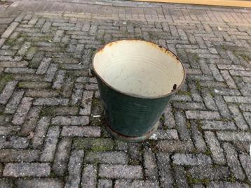 GRATIS ijzeren emmer voor planten  beschikbaar voor biedingen