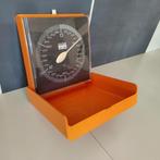 Vintage Hanson muur hangende keuken weegschaal, oranje, Keukenweegschaal, Analoog, Ophalen of Verzenden, Fijner dan 1 gram
