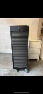 Kapperstrolley, Gebruikt, Minder dan 100 cm, 25 tot 50 cm, 50 tot 100 cm